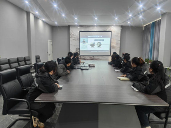河南涵翔新能源有限公司貫徹“主題安全日”活動(dòng)    踐行“聚焦有限空間，防范中毒窒息”主題   活動(dòng)深入人心   成效格外顯著145